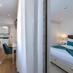 9 Quartos Hotel *