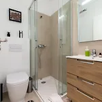 9 Quartos Hotel Avelar