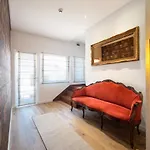 9 Quartos * Avelar