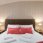 Hotel 9 Quartos *