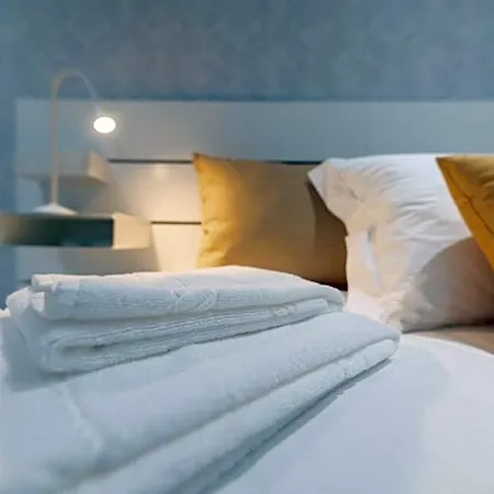 Hotel 9 Quartos Avelar