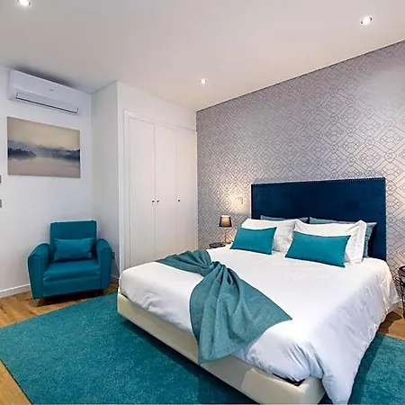 9 Quartos Hotel Avelar
