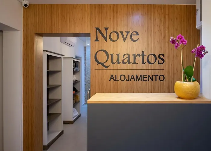 ホテル 9 Quartos Avelar