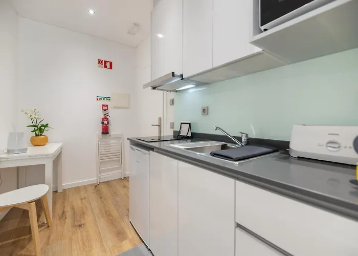 9 Quartos ホテル *