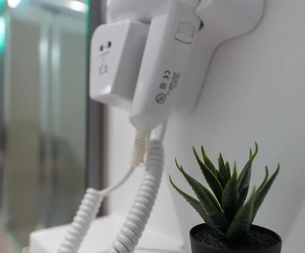 9 Quartos ホテル Avelar