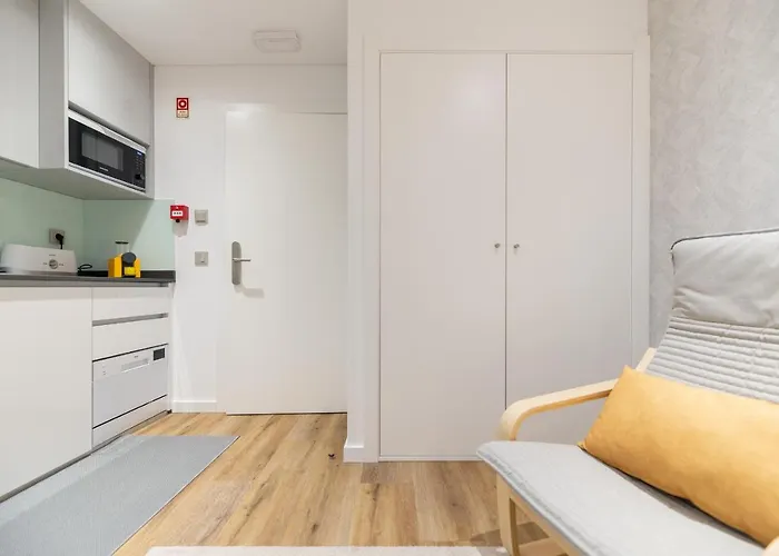 9 Quartos ホテル Avelar