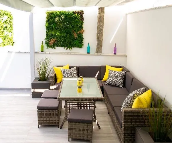 ホテル 9 Quartos Avelar